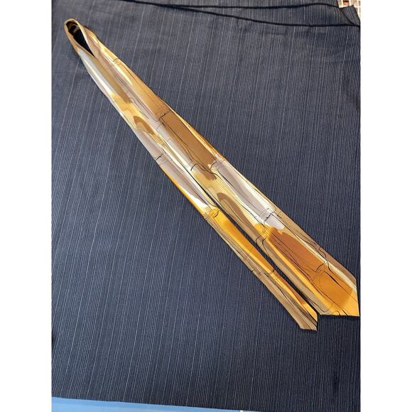 Jerry Garcia Men’s Silk Neck Tie Collection Fifty-Two “Hand Hold” Neckwear 61” - Picture 1 of 4